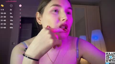 Snapshot of maria_bowie chatting on April 2026 12:29:02 PM Maria online show from April 2026 12:29:02 PM
