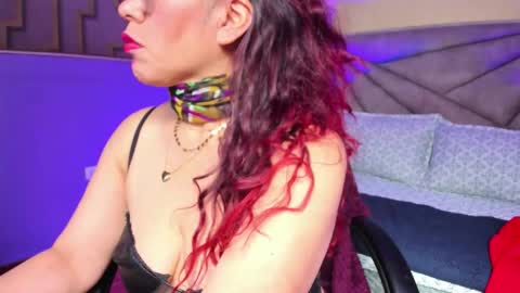 MARIA online show from October 2025 05:08:02 AM