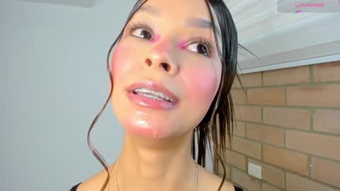 Snapshot of maria_sofii chatting on January 2025 12:13:02 PM S O F I A model independent online show from January 2025 12:13:02 PM