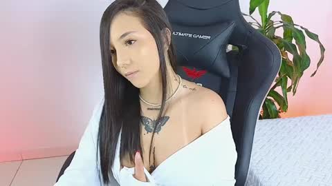 Maria Fer online show from January 2025 05:07:02 PM