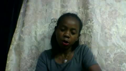 Snapshot of mariah642217 chatting on May 2026 06:02:02 PM mariah642217 online show from May 2026 06:02:02 PM