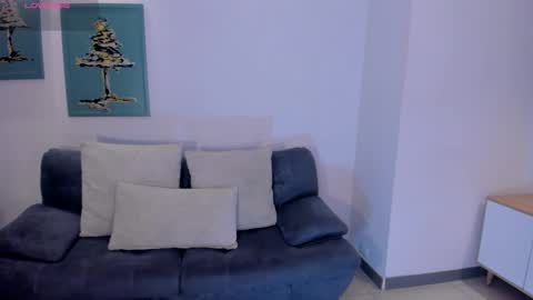 MARIA HERRERA  online show from September 2025 09:26:01 PM