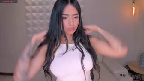 Snapshot of mariaherrera_ chatting on July 2026 10:11:01 PM MARIA HERRERA online show from July 2026 10:11:01 PM