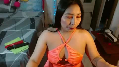 Mariajose online show from November 2025 12:05:02 PM