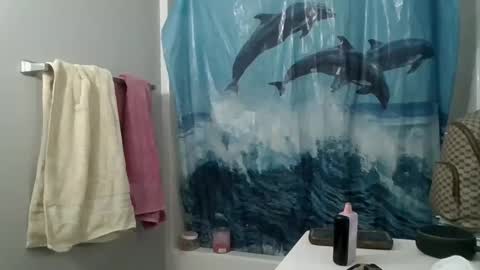 Snapshot of mariamaybe24 chatting on January 2025 08:04:01 PM Mariah online show from January 2025 08:04:01 PM