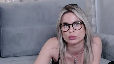Maria online show from December 2024 08:28:02 AM