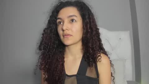 Marian online show from January 2025 03:39:01 PM