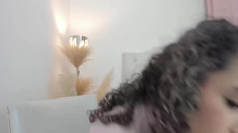 Marian online show from September 2025 12:01:01 AM