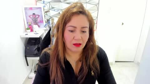 mariana01_m online show from July 2026 12:22:02 PM