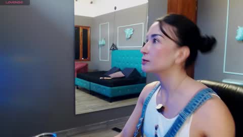 Mariana online show from January 2026 12:22:02 PM