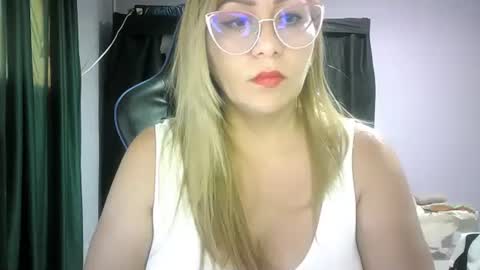 mariana995649 online show from September 2025 09:25:02 PM