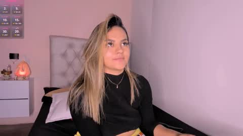 Mariana Roe online show from February 2025 06:00:01 AM