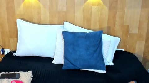 Snapshot of mariana_aangel chatting on October 2025 05:13:02 PM Mariana Angel online show from October 2025 05:13:02 PM