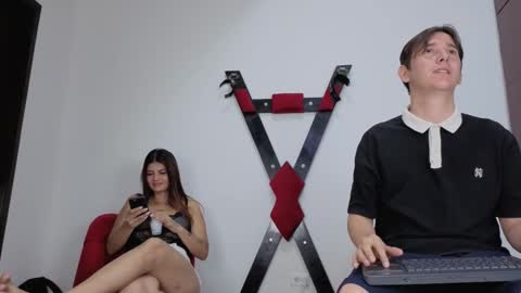 Snapshot of mariana_and_ronny chatting on March 2026 12:21:02 PM Mariana and Ronny online show from March 2026 12:21:02 PM