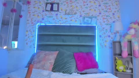 mariana_babe_ online show from February 2025 06:20:01 PM