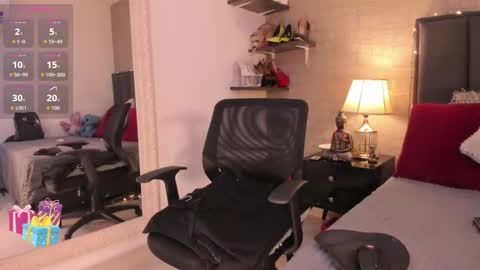 Mar y online show from September 2025 02:28:02 PM