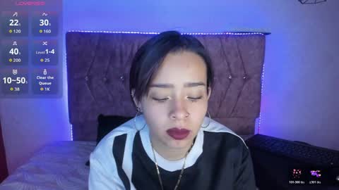 Snapshot of mariana_chs chatting on May 2026 09:58:02 AM Mariana online show from May 2026 09:58:02 AM