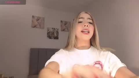 Mariana online show from June 2026 10:56:02 PM