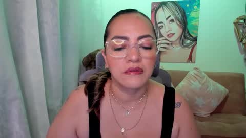 Mariana Lopez online show from October 2025 01:06:01 AM