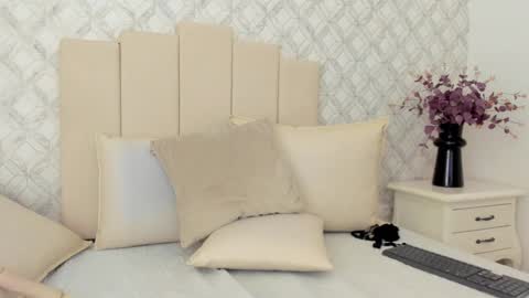 Snapshot of marianasanz chatting on February 2025 05:16:01 PM Mariana online show from February 2025 05:16:01 PM