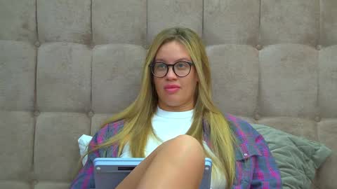 Maria online show from January 2025 01:30:01 AM