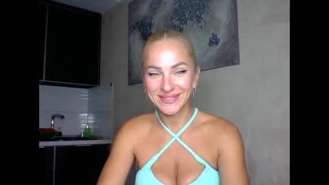 marianna1977 online show from October 2025 06:39:01 PM