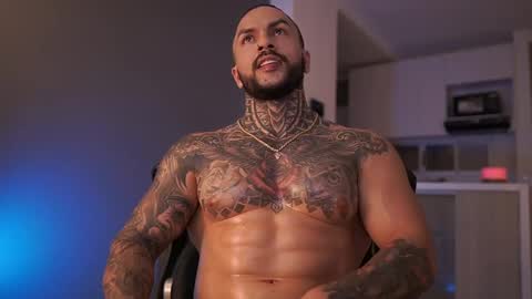 Mariano Costa online show from January 2025 03:33:02 AM