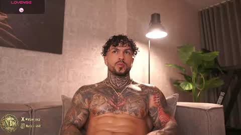 Snapshot of mariano_costa chatting on July 2026 06:41:02 AM Mariano Costa online show from July 2026 06:41:02 AM