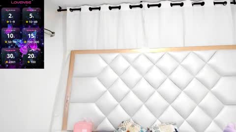 marianrosse online show from October 2025 09:04:02 PM