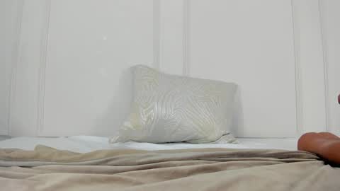 Maria Pettit online show from January 2025 12:09:01 PM