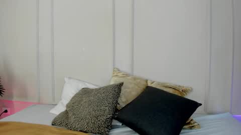 Maria Pettit online show from January 2026 07:24:02 AM