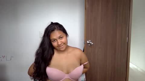 Snapshot of mariaspx chatting on April 2026 08:53:02 PM mariaspx online show from April 2026 08:53:02 PM