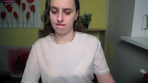 Mariia online show from December 2024 01:39:01 PM