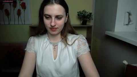 Mariia online show from January 2025 09:35:01 AM