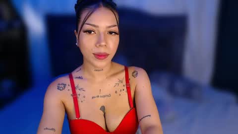 Snapshot of mariavelen69 chatting on June 2026 07:05:01 PM mariavelen69 online show from June 2026 07:05:01 PM