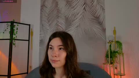 Snapshot of marie_diaze chatting on June 2026 09:55:02 AM Marie LEAVE YOUR WITH ME online show from June 2026 09:55:02 AM