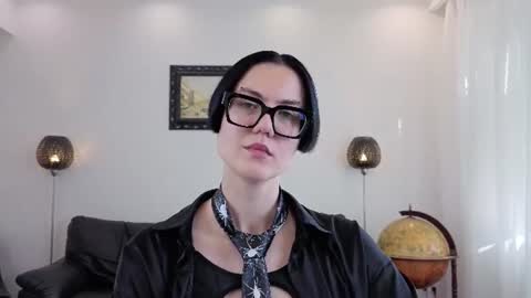 Marie Fitch online show from July 2026 04:03:01 AM
