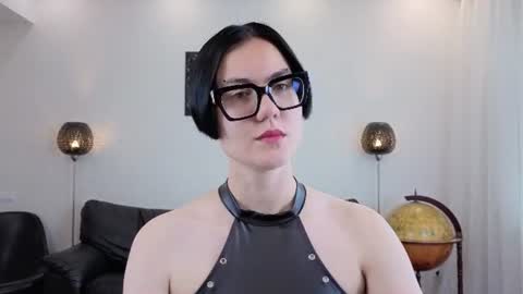 Marie Fitch online show from July 2026 04:06:02 AM