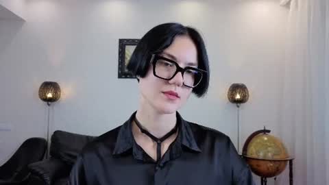 Marie Fitch online show from July 2026 04:18:01 AM