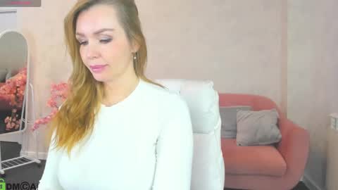 Snapshot of marie_hayes chatting on May 2026 01:14:02 AM marie_hayes online show from May 2026 01:14:02 AM
