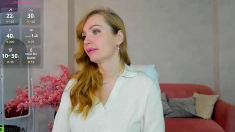 Snapshot of marie_hayes chatting on May 2026 01:23:02 AM marie_hayes online show from May 2026 01:23:02 AM