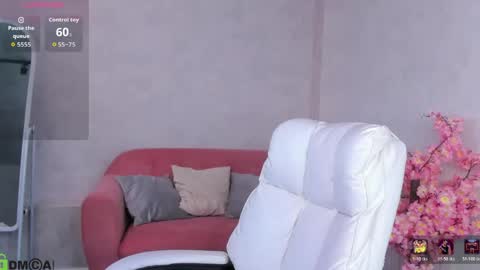 Snapshot of marie_hayes chatting on May 2026 01:33:02 AM marie_hayes online show from May 2026 01:33:02 AM