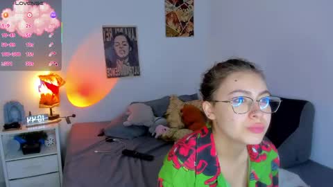 Snapshot of marieetaylor chatting on April 2026 07:12:01 PM Mariee online show from April 2026 07:12:01 PM