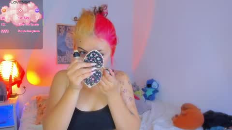 Snapshot of marieetaylor chatting on May 2026 09:20:01 PM Mariee online show from May 2026 09:20:01 PM