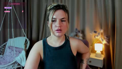 Mariel online show from March 2026 02:05:02 AM