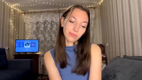 Marie online show from November 2025 03:34:01 PM