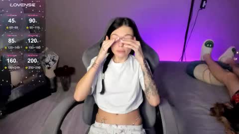 Snapshot of mariella__adams chatting on February 2026 04:14:02 PM Maria online show from February 2026 04:14:02 PM