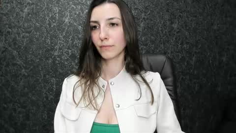 Snapshot of marielleanker chatting on November 2025 05:02:01 PM marielleanker online show from November 2025 05:02:01 PM