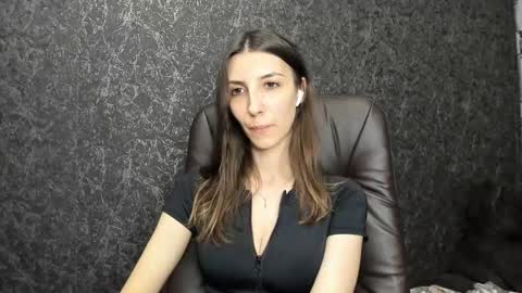 Snapshot of marielleanker chatting on November 2025 04:30:01 PM marielleanker online show from November 2025 04:30:01 PM