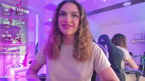 mariiahneedles online show from May 2026 08:25:02 PM